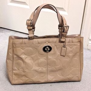 Coach cow leather medium shoulder bag satchel